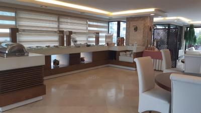 Rza Hotel