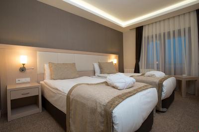 Bonjur Hotel Wellness Club