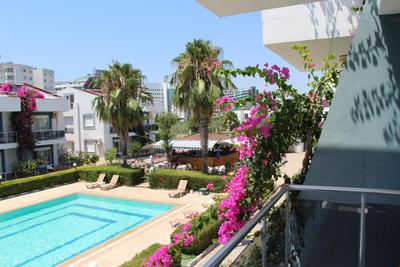 Blue Moon Villa