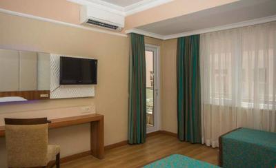 Cleopatra Taç Hotel & Apart