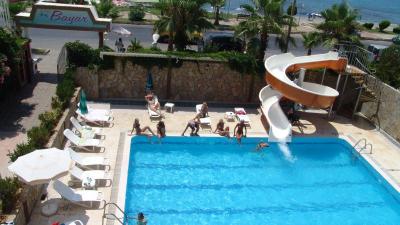 Club Bayar Beach Hotel