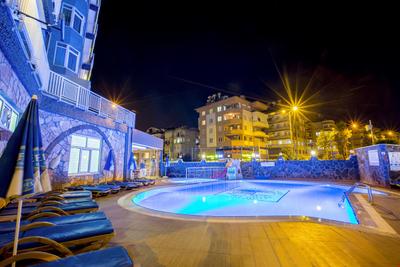 Kleopatra Tower Suit  Otel