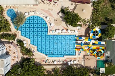 Meridia Beach Hotel