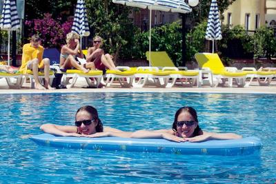 Mesut Family Hotel