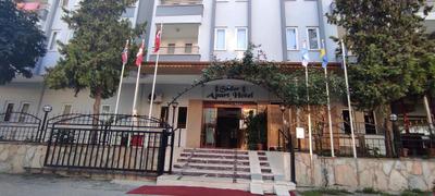 Sailor Apart Hotel