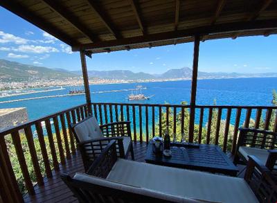 Villa Tophane