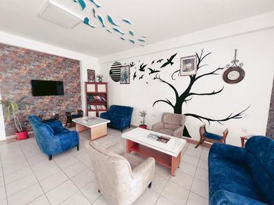 White Night Suite ve Apart Hotel
