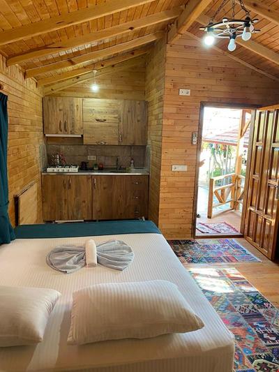 Asmaaltı Ev Pansiyonu-Bungalow