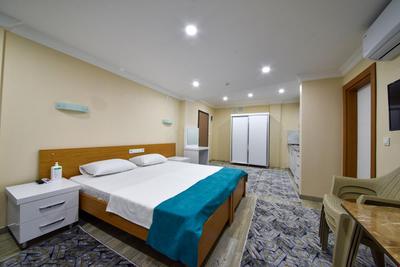 Myra Roof Butik Apart
