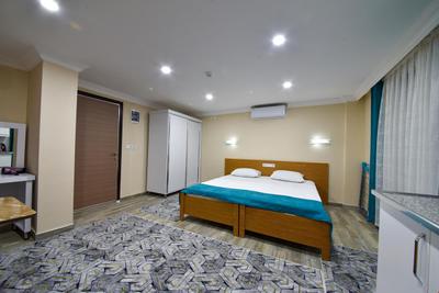 Myra Roof Butik Apart