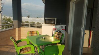 Göçmen Apart