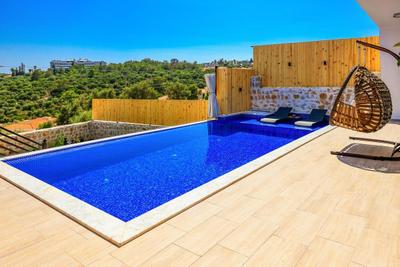 Villa Aksu