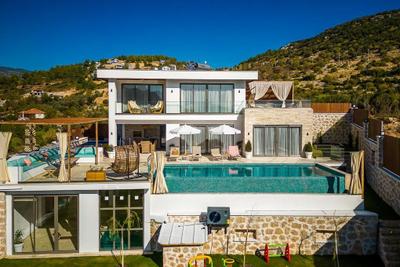Villa Magnum