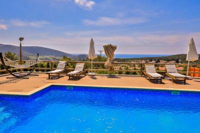 Villa Ak 2