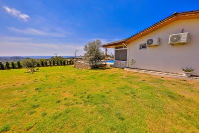 Villa Ak 2