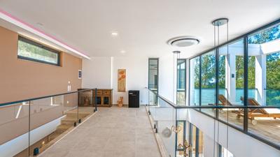 Villa Hunt 2