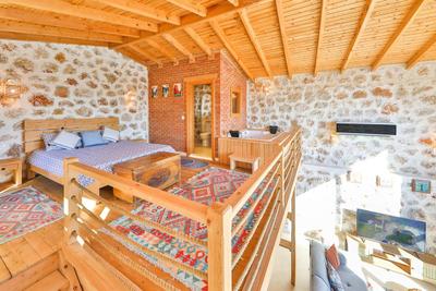 Villa Tas Ev