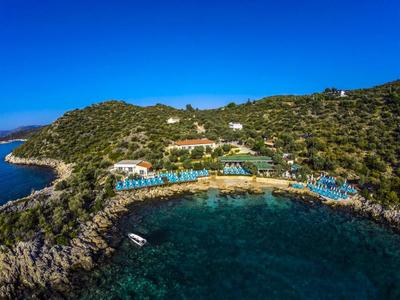 Blanca Beach Hotel