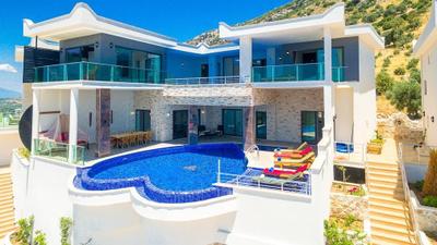 Villa Heart