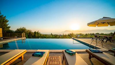 Villa Hunt 1