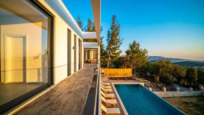 Villa Hunt 1