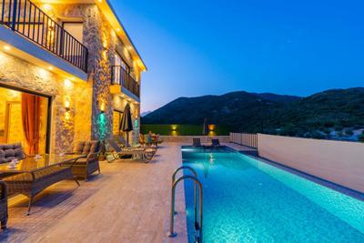 Villa Twilight