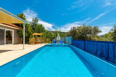 Villa Sare