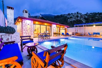 Villa Luck