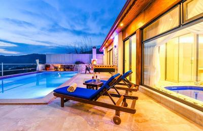 Villa Luck
