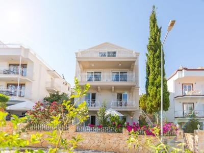Garden Suites