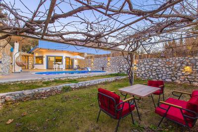 1 Odalı Özel Havuzlu Villa GG108