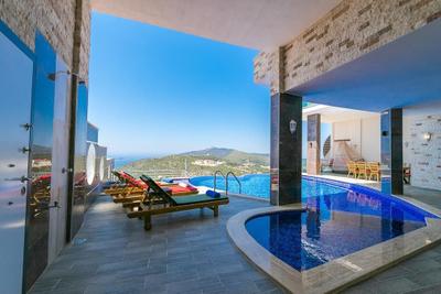 Villa Heart