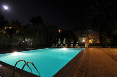 Hotel Hidden Garden