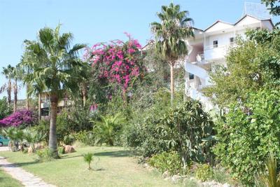 Hotel Pataros