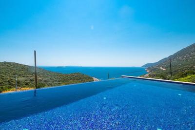 Nehir Villa