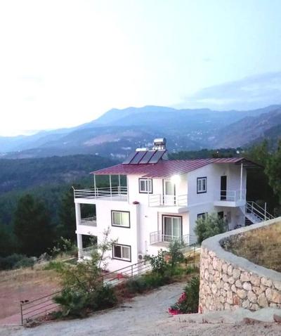 Villa Lina Evleri