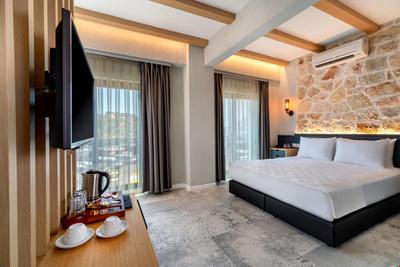 İsola 12 Boutique Hotel