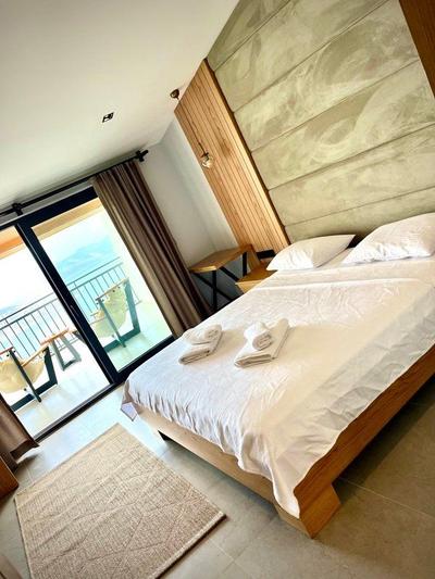 Kaleli Deluxe Homes