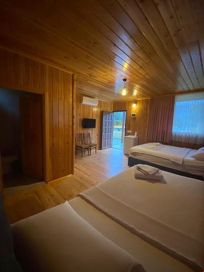 Kandyba Bungalow