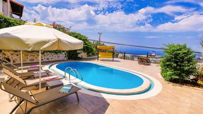Villa Almira