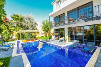 Villa Güçlü