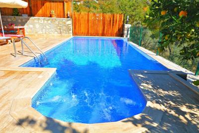 2 Odalı Özel Havuzlu Villa NN196