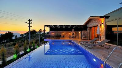Villa Ayla