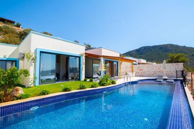 Villa Lilyum