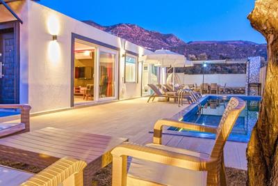 Villa Ova