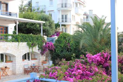 Korsan Ada Hotel