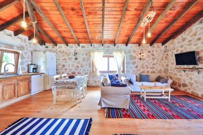 Likya House Deniz - Doga Manzarali Havuzlu