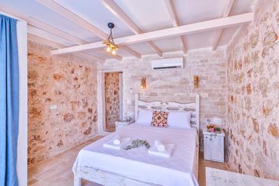 Lisia Otel