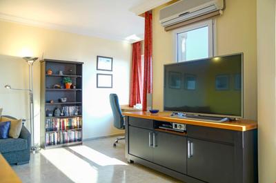 Picus Apartment