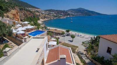 Pier House Hotel